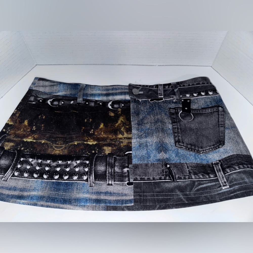 Miaou Miss Printed  Mini Skirt M